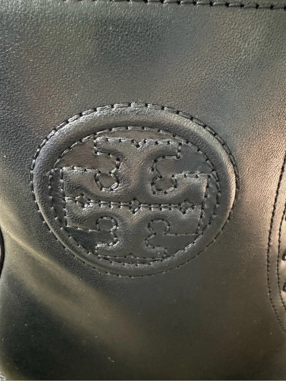 Tory Burch Lug Sole Ankle Boots Perfect Black Leather Lace Up Combat Size 7M New